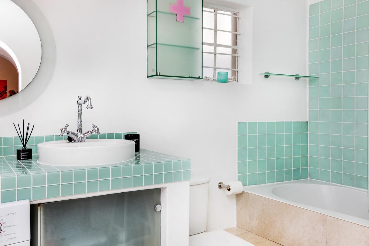 Backup-Powered Art Deco Cottage In De Waterkant Cidade Do Cabo Exterior foto